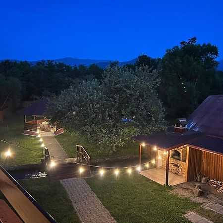 Horace Guesthouse Pool & Hot Tub & Bikes & River Dejani Exterior foto