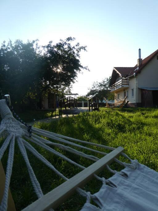 Horace Guesthouse Pool & Hot Tub & Bikes & River Dejani Exterior foto