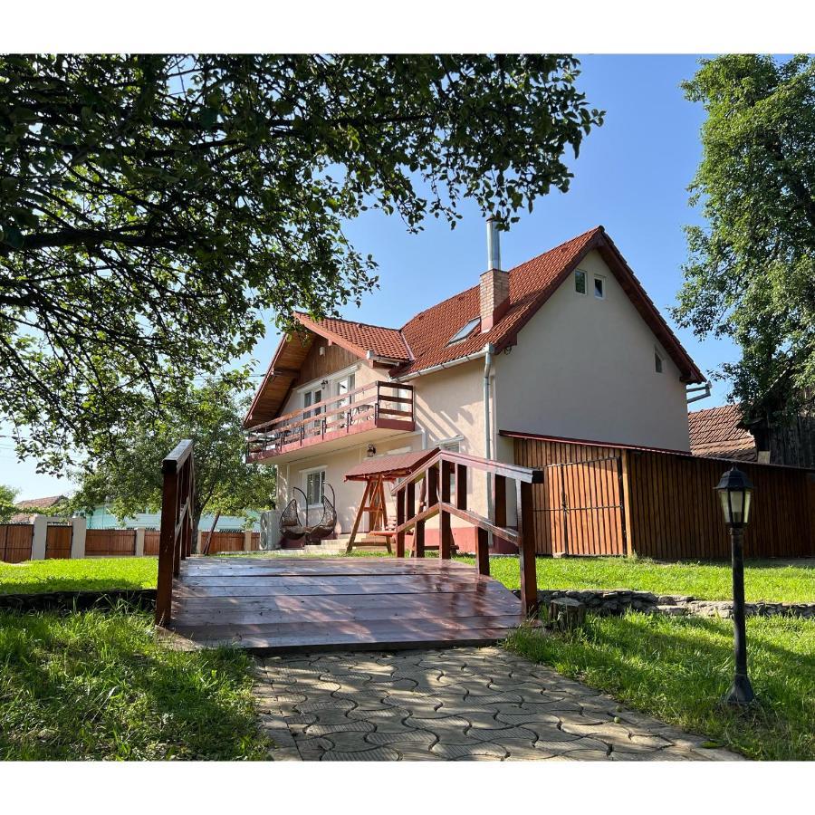 Horace Guesthouse Pool & Hot Tub & Bikes & River Dejani Exterior foto
