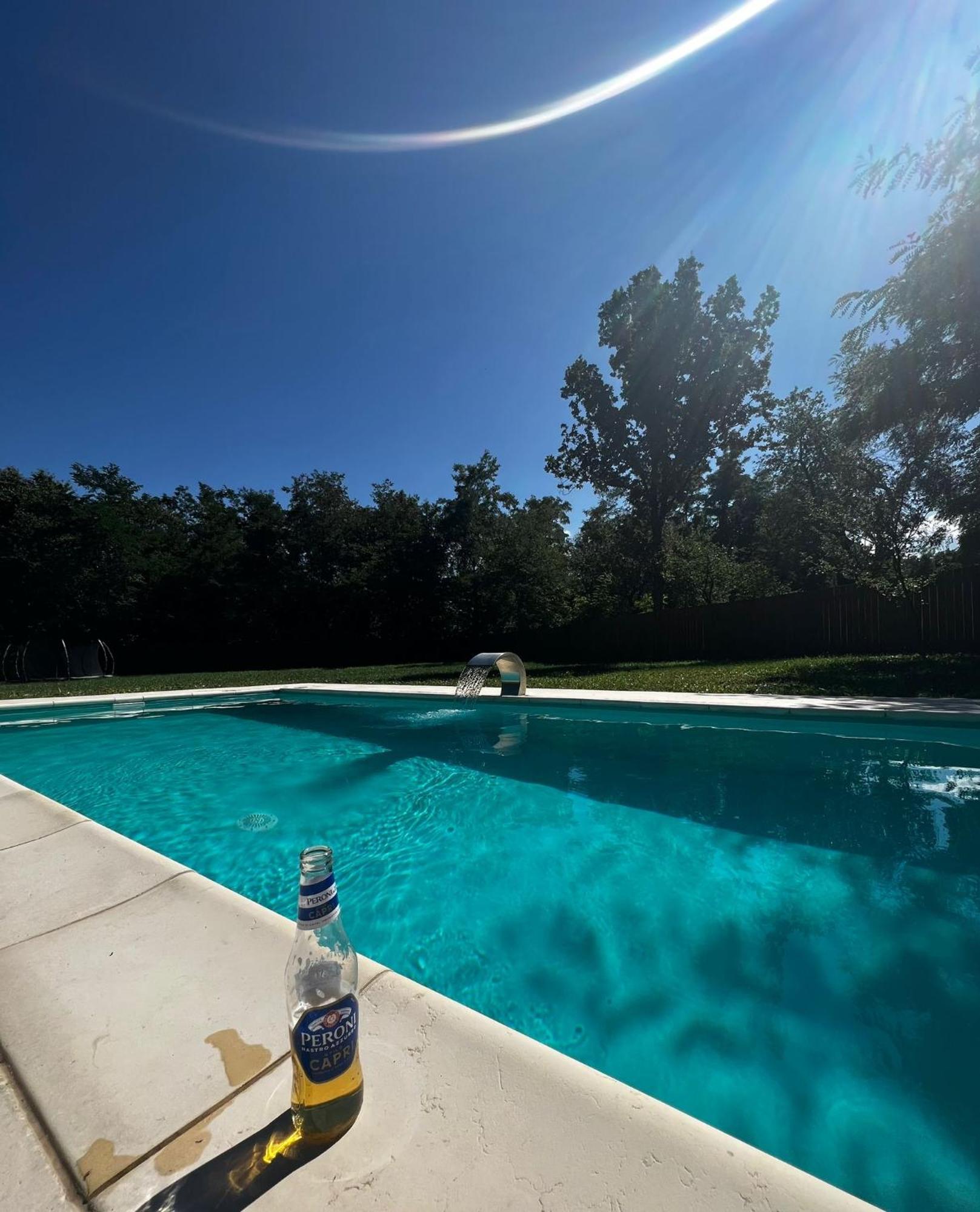 Horace Guesthouse Pool & Hot Tub & Bikes & River Dejani Exterior foto